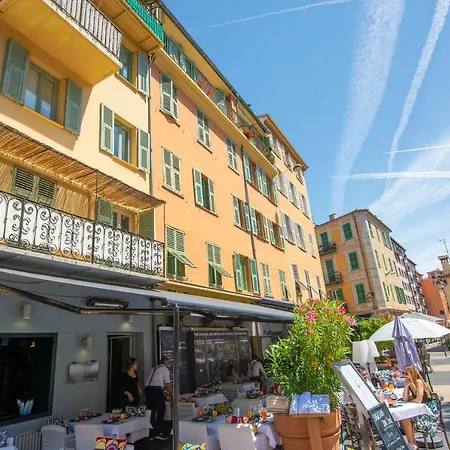 Place Du Pin Apartment